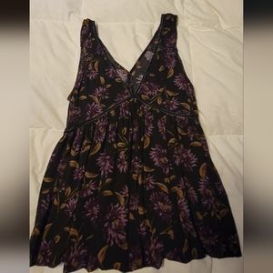 American Eagle tank style top